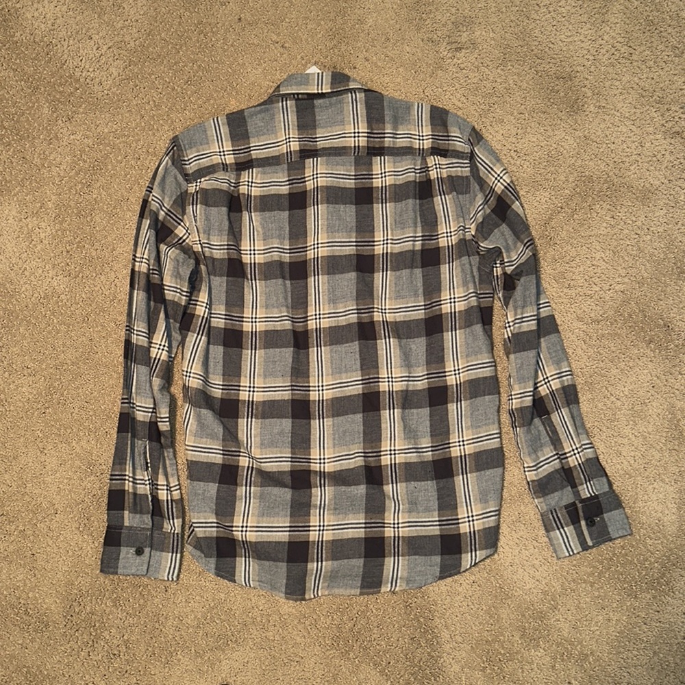 American Eagle Grey and Black Super Soft Flannel Shirt - Picture 3 of 3